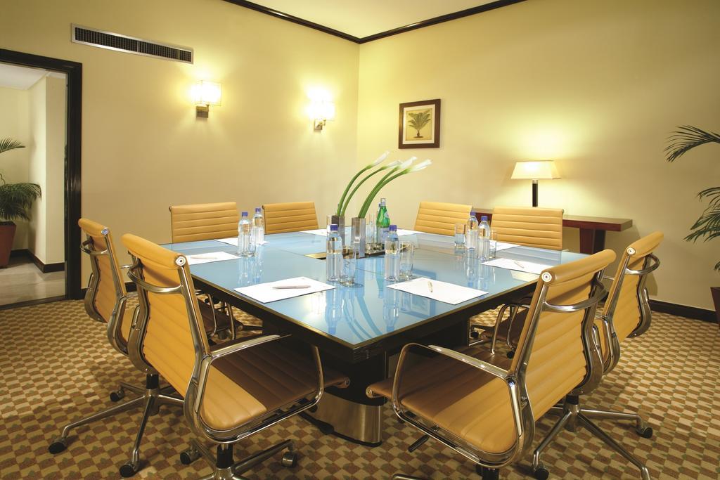 Dar Es Salaam Serena Hotel מראה חיצוני תמונה